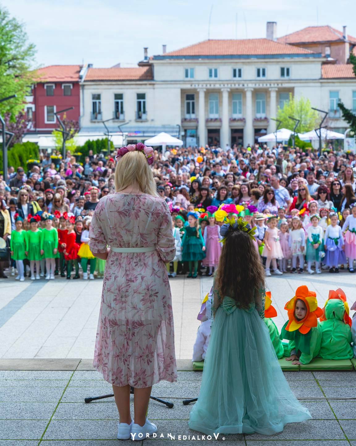  Карнавал на цветята във Враца 